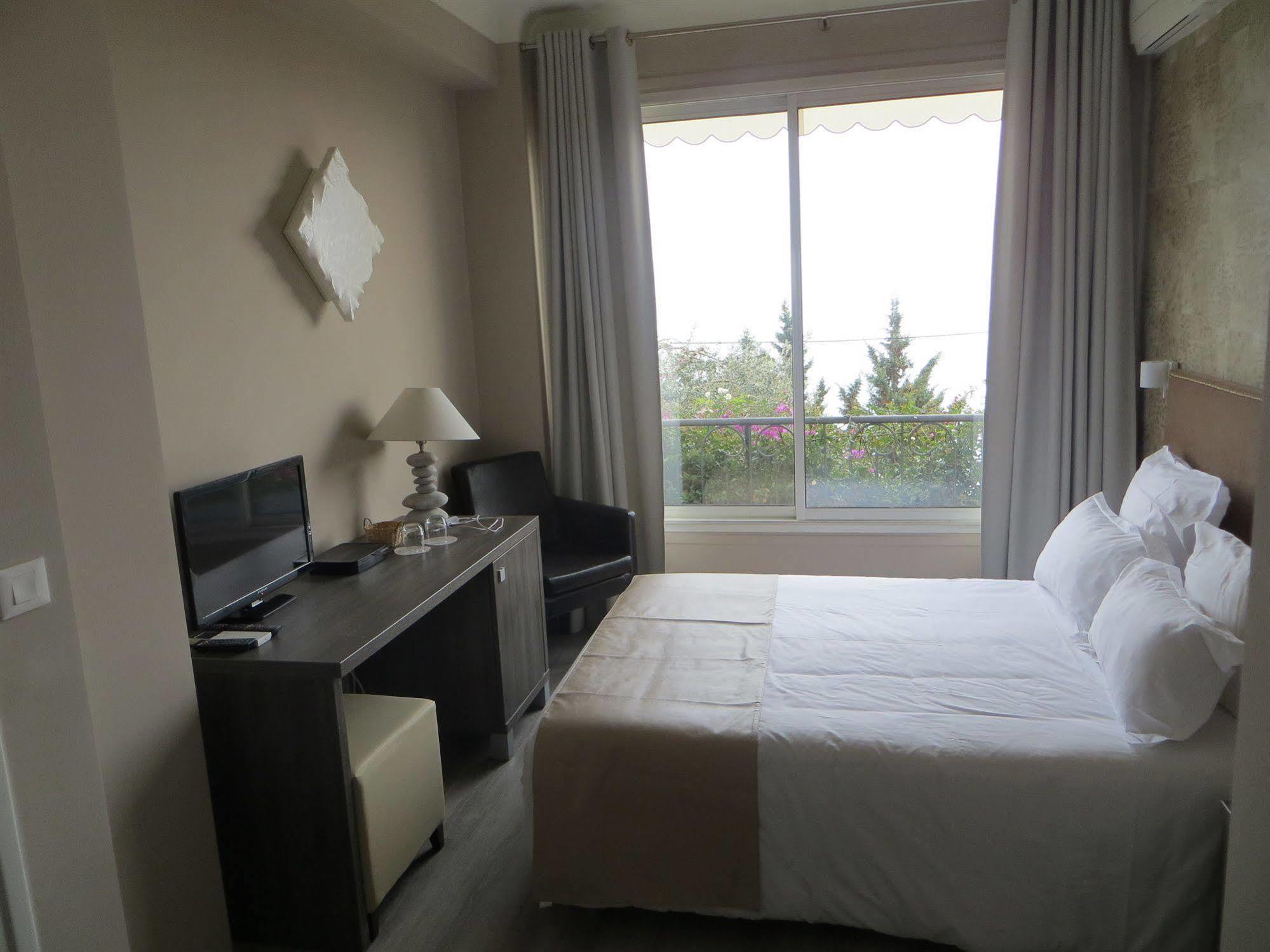 Hotel De Charme Regency Roquebrune-Cap-Martin Εξωτερικό φωτογραφία
